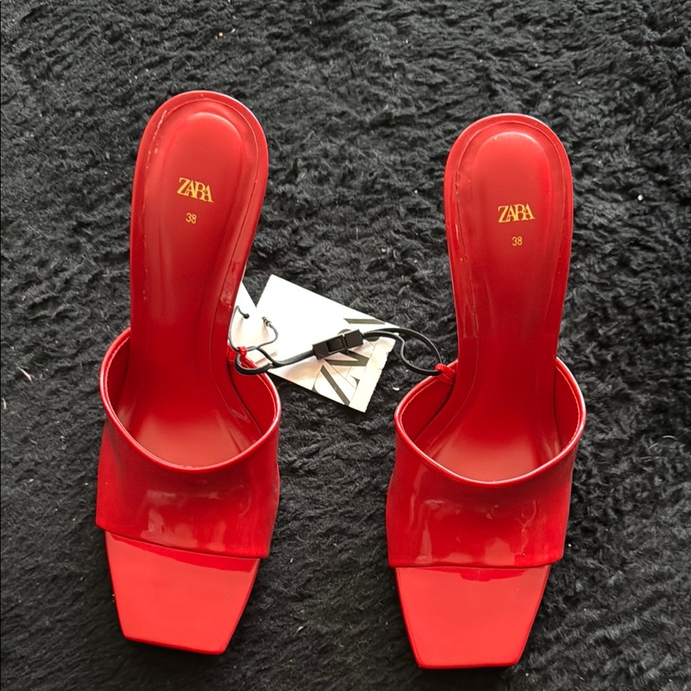 Zara Women's Red Heeled Sandals